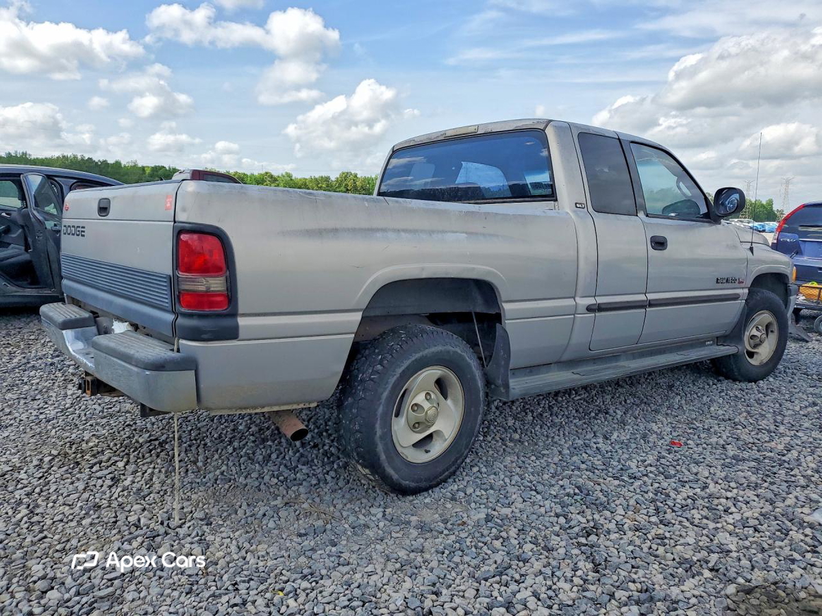 Dodge RAM 2001