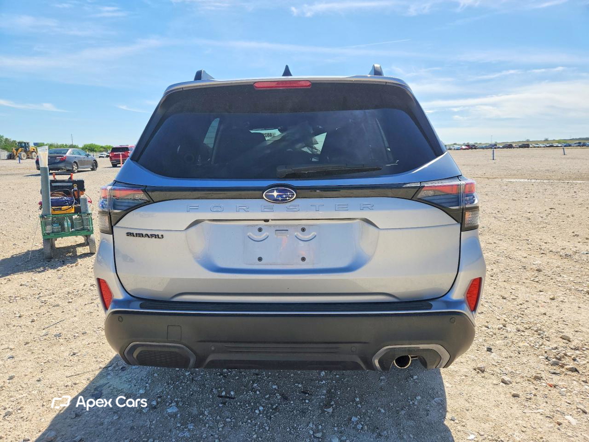 Subaru Forester 2025