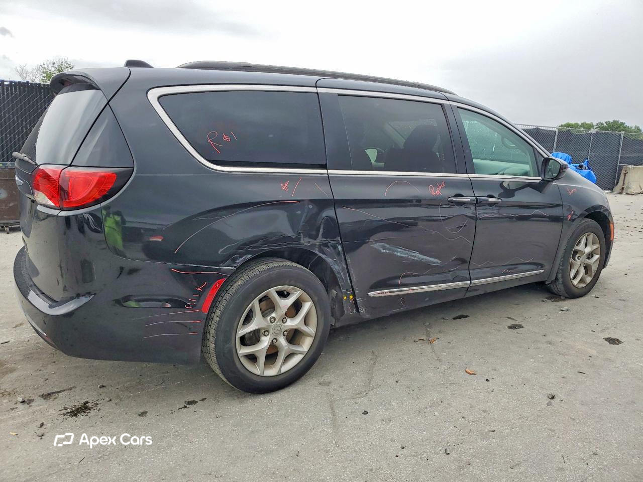 Chrysler Pacifica 2017