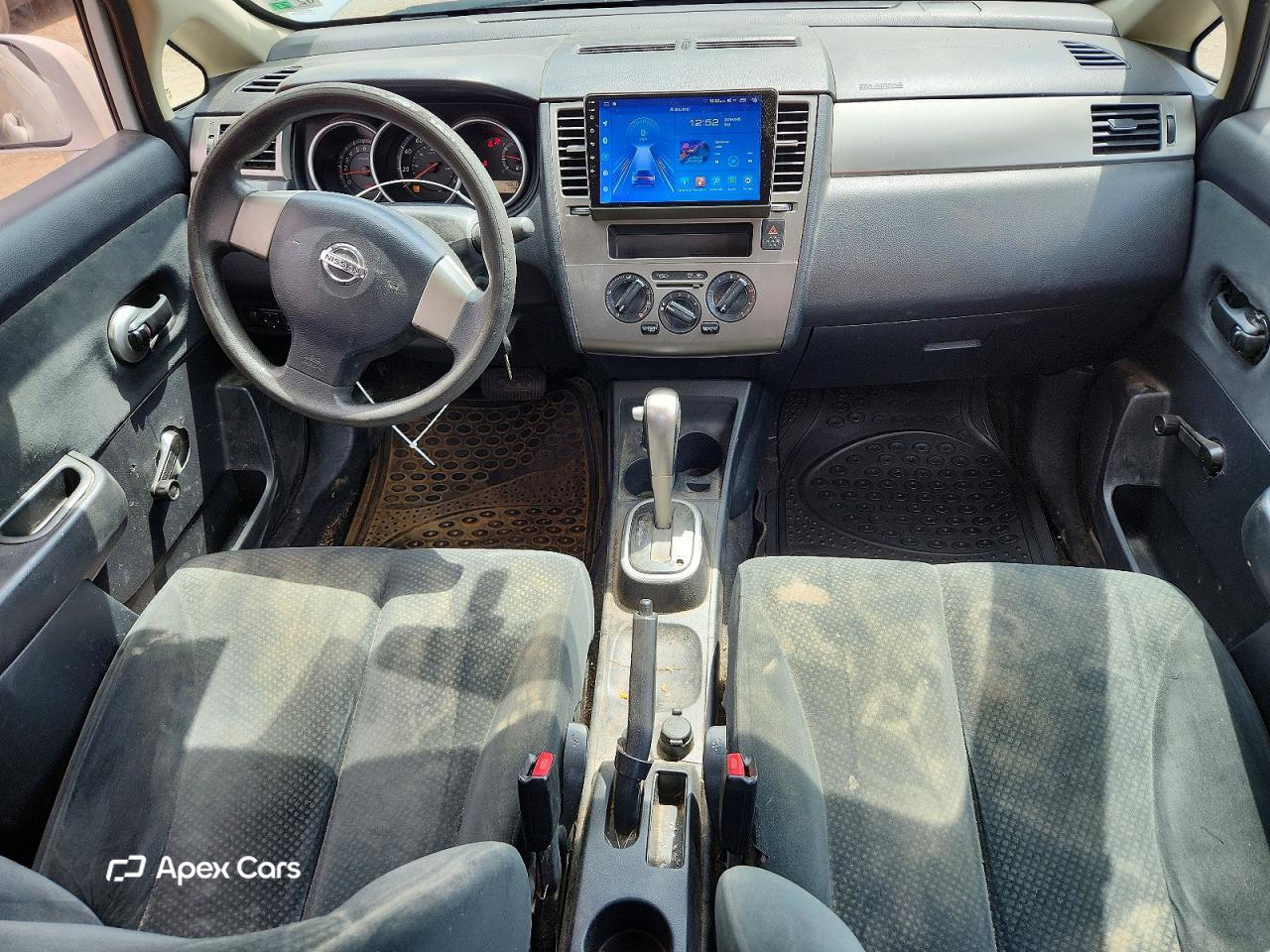Nissan Versa 2011