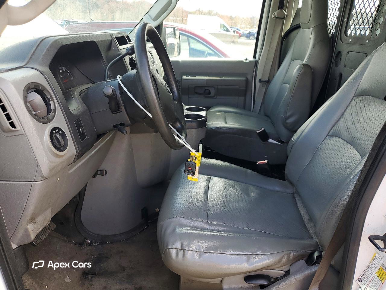 Ford Econoline 2013
