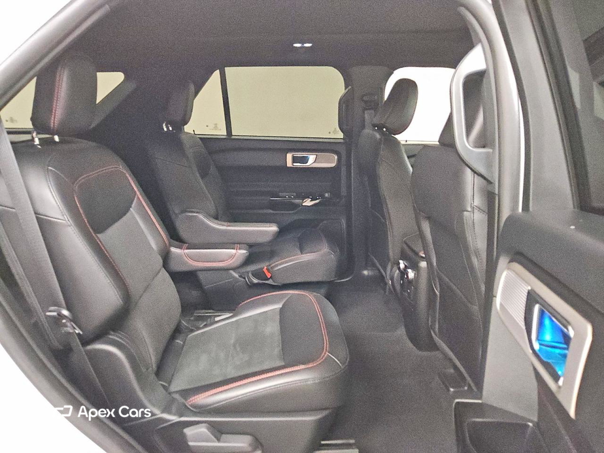 Ford Explorer 2024