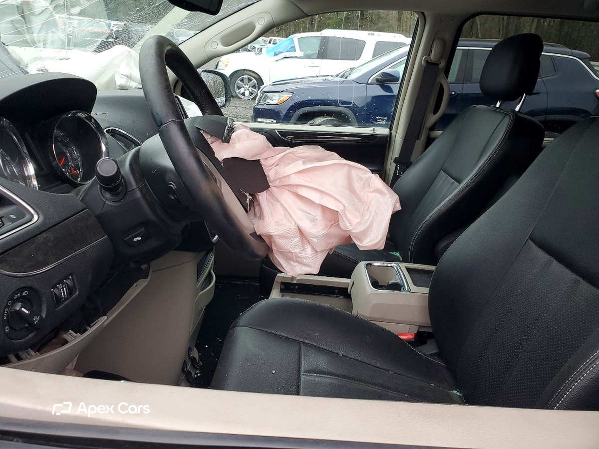 Chrysler Voyager 2014