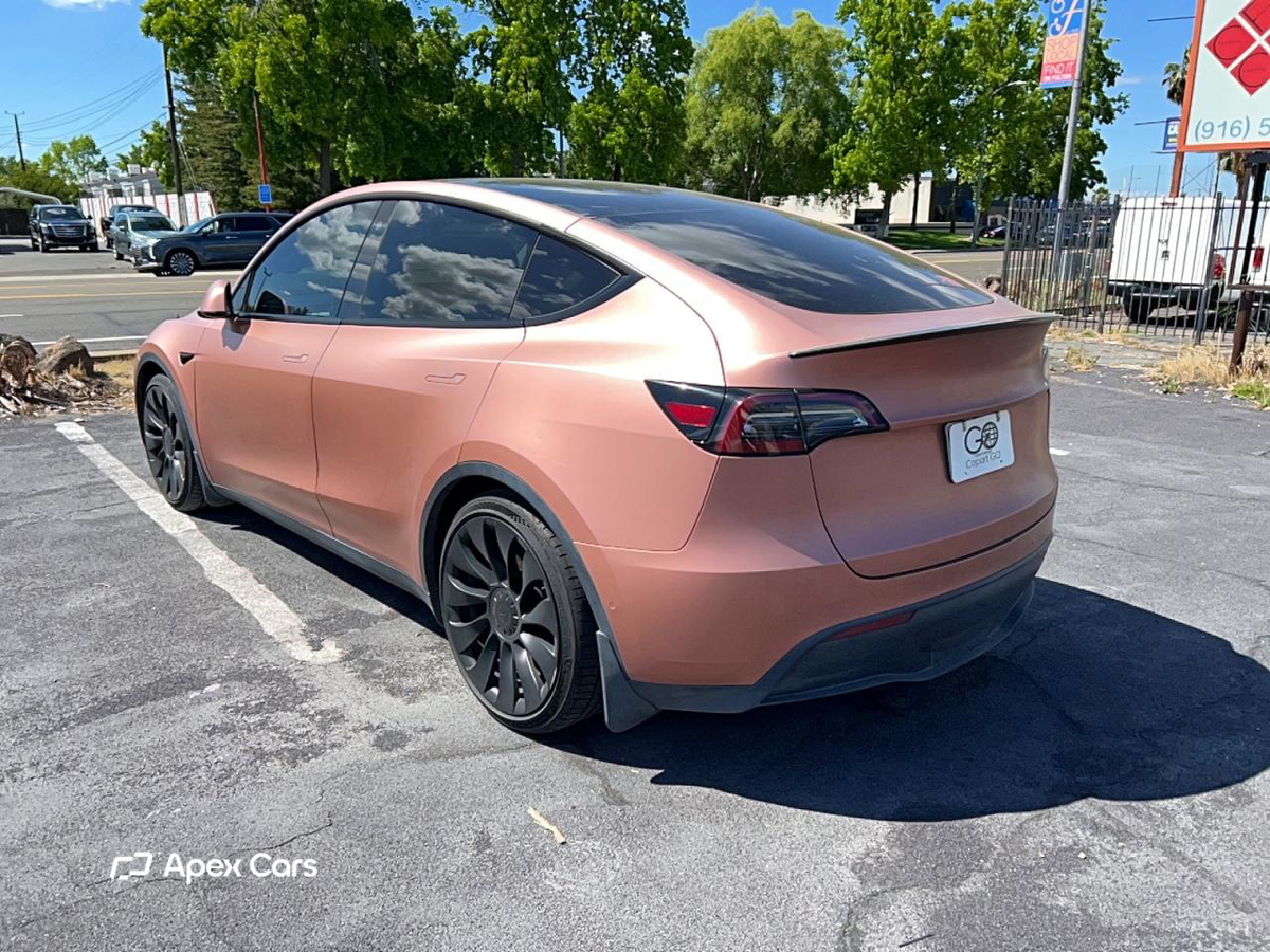 Tesla Model Y 2022