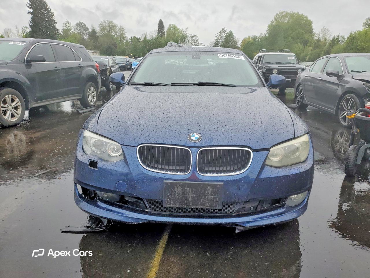 BMW Series 3 2011