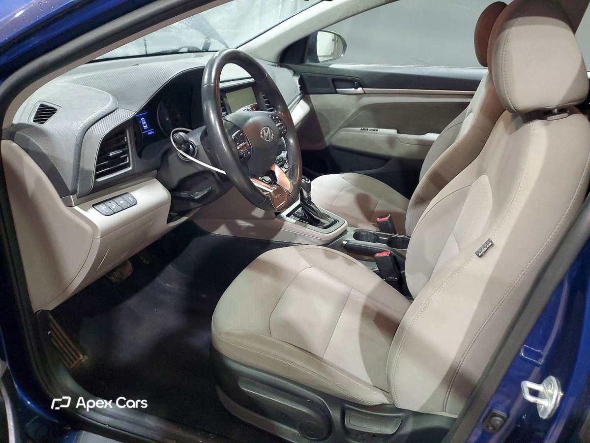 Hyundai Elantra 2020