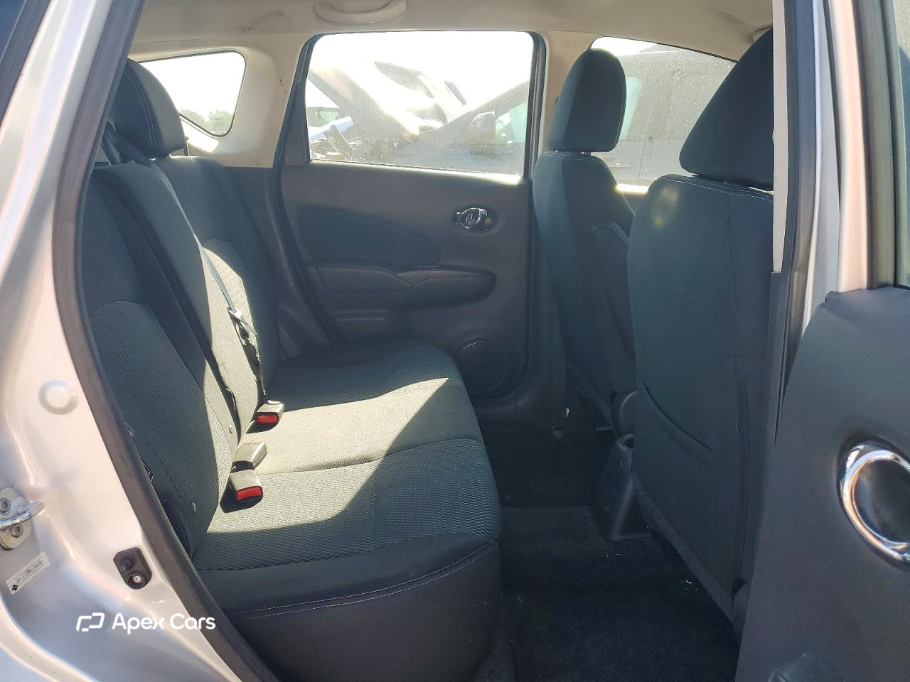 Nissan Versa 2016