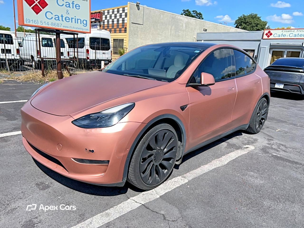 Tesla Model Y 2022