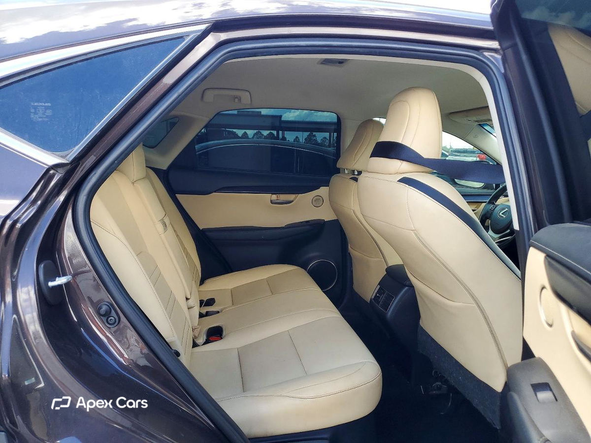 Lexus NX 2015