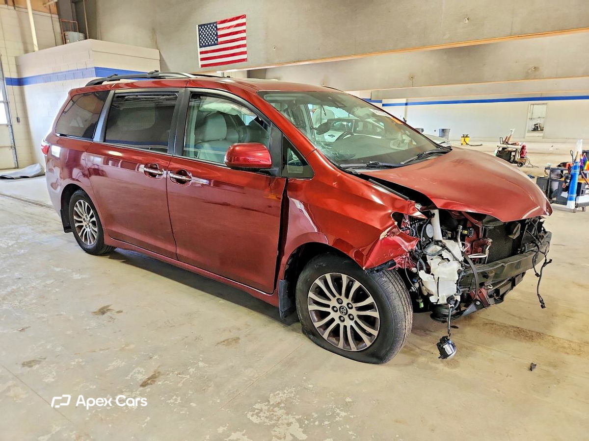 Toyota Sienna 2018