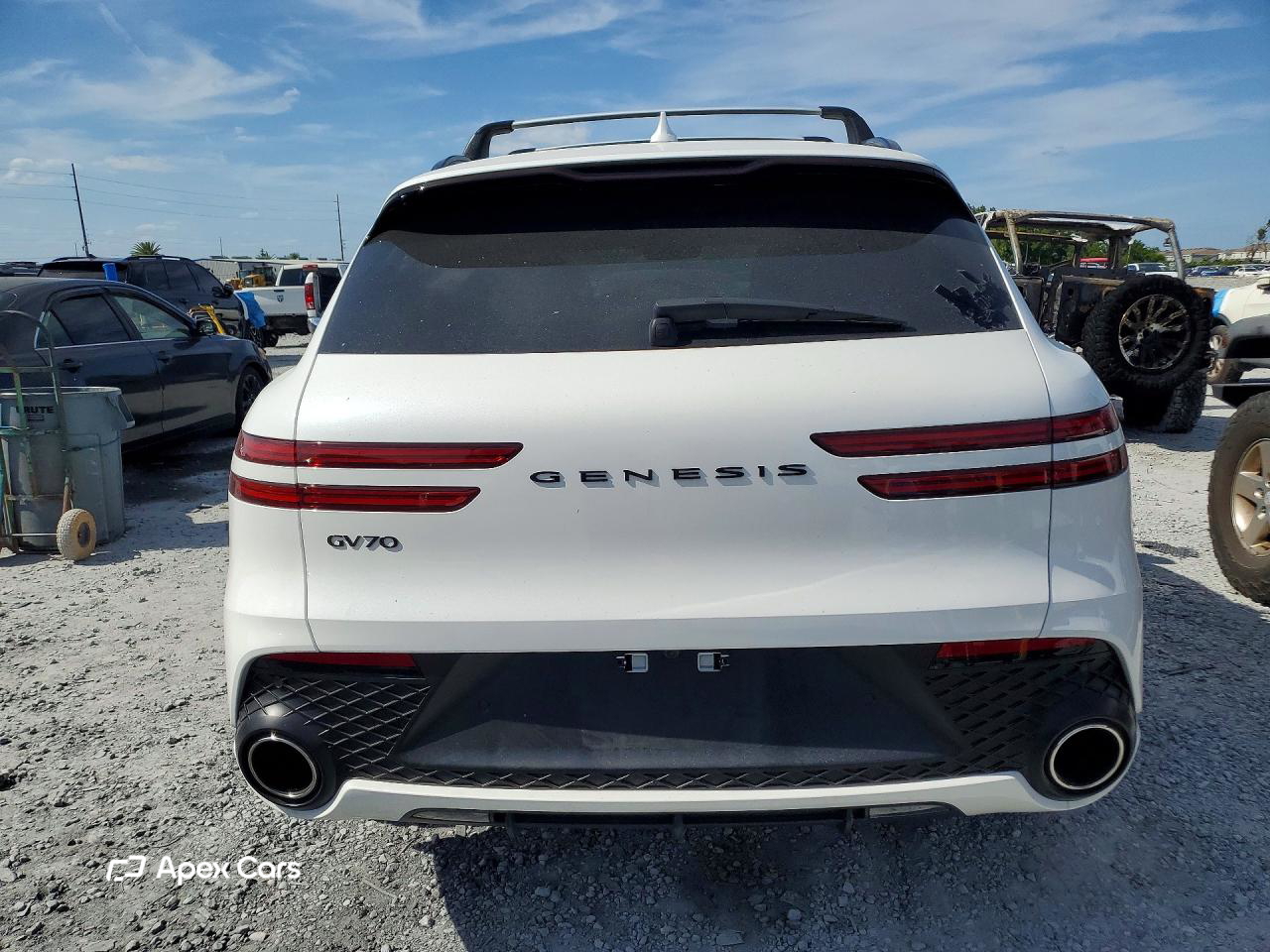 Genesis GV70 2025