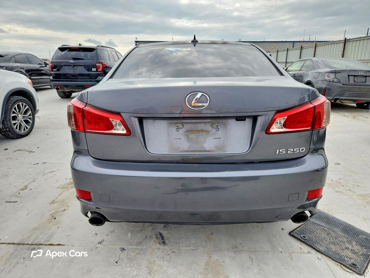 Lexus IS 2012