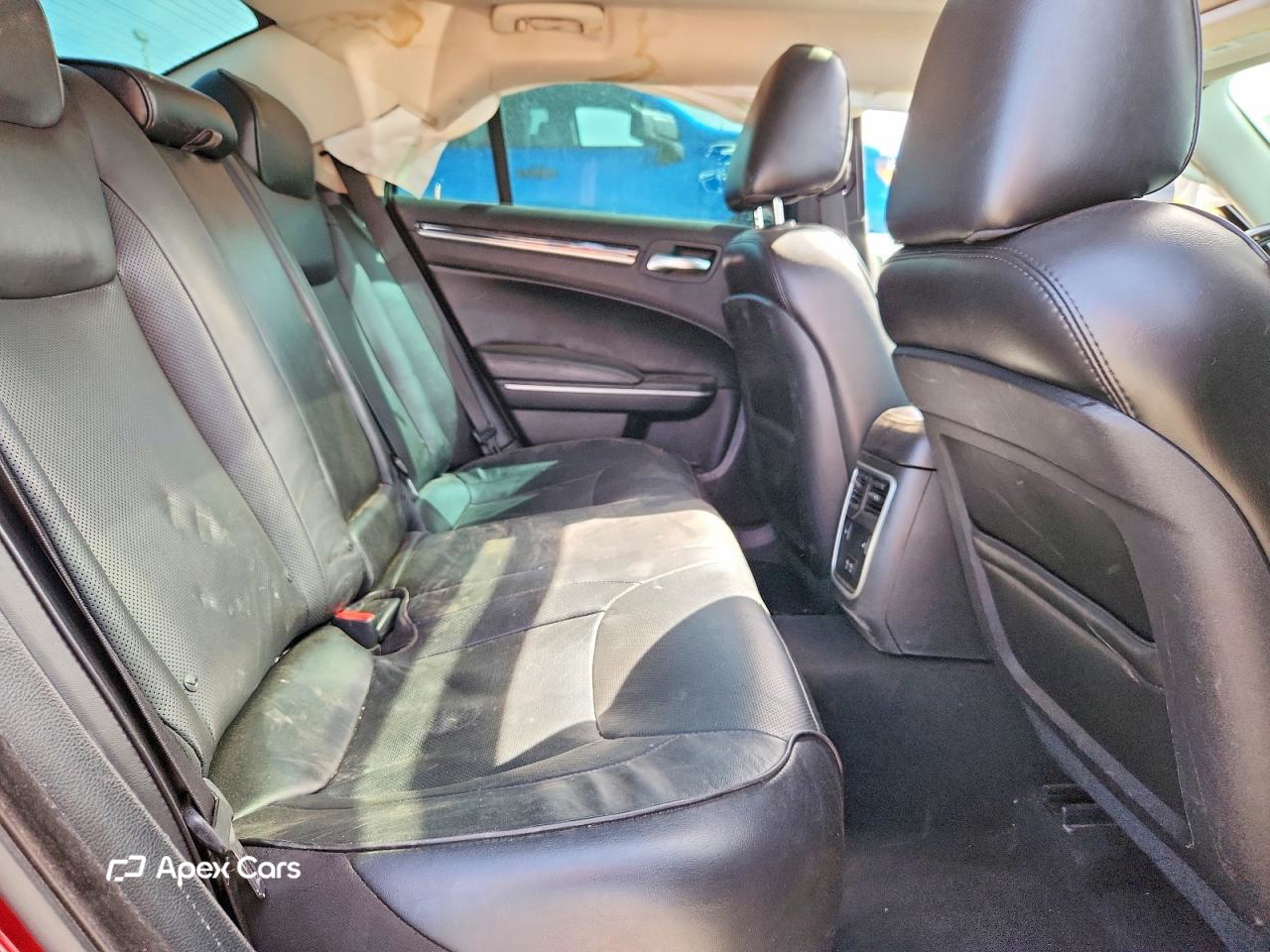 Chrysler 300 2019