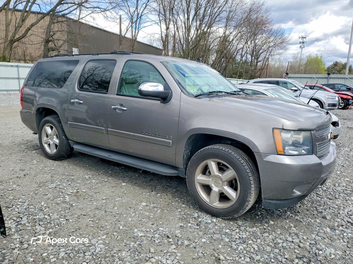 Chevrolet Suburban 2008