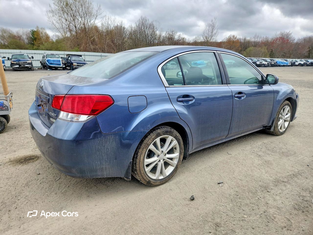 Subaru Legacy 2013