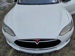 Tesla Model S 2015