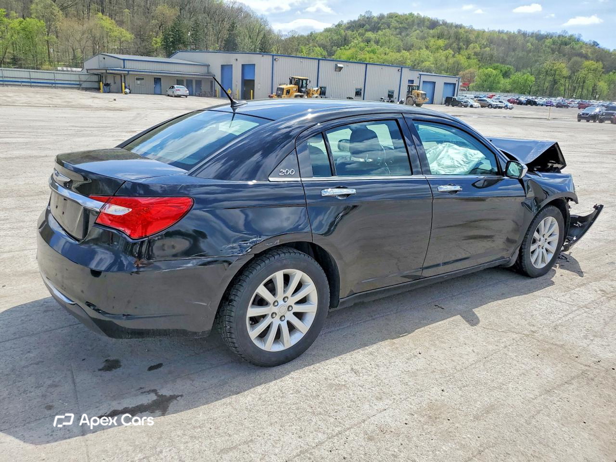 Chrysler 200 2014