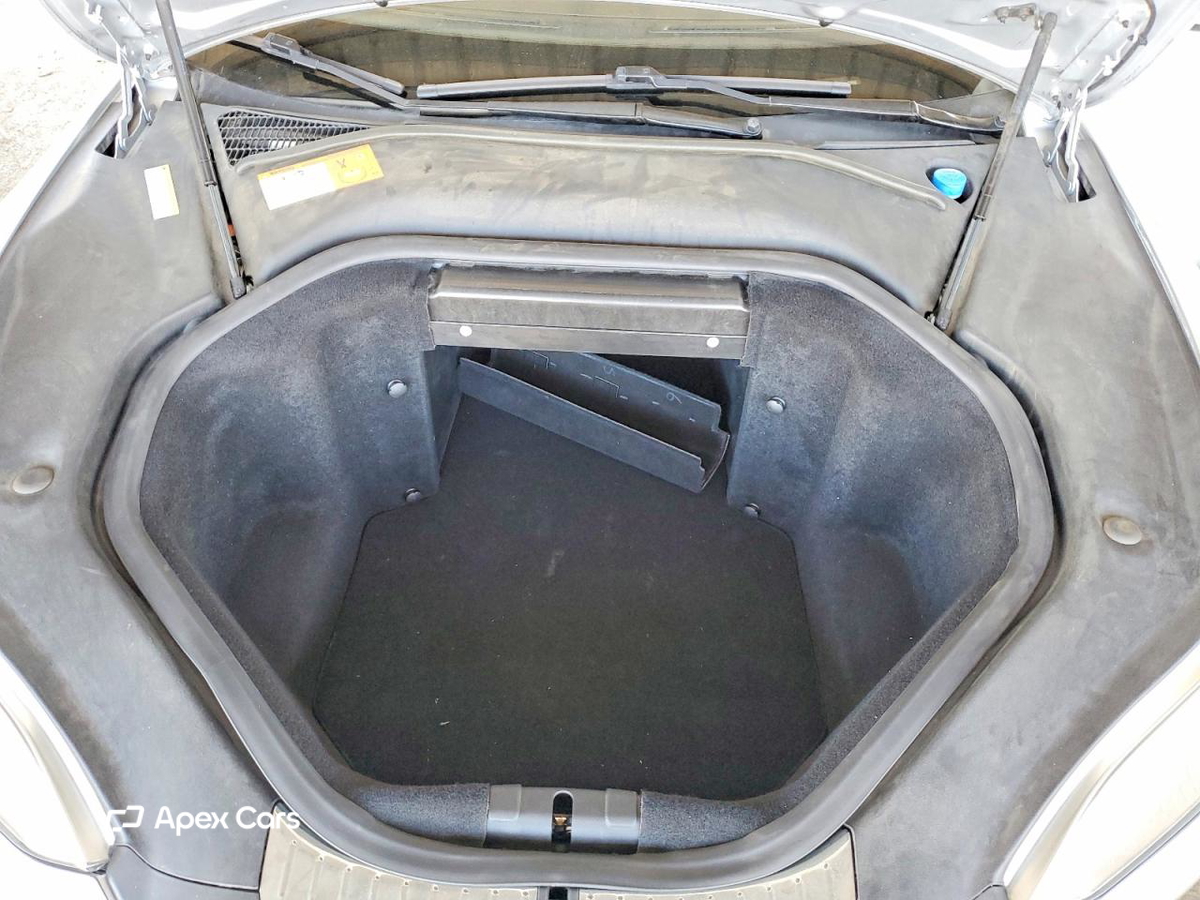 Tesla Model S 2013