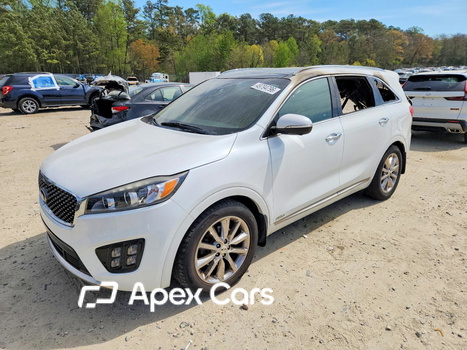 Kia Sorento 2016 - Image 1 of 13