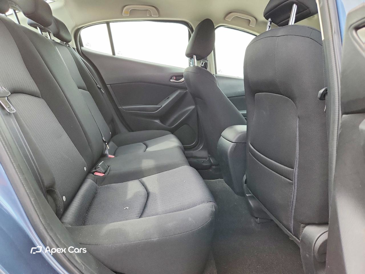 Mazda 3 2015