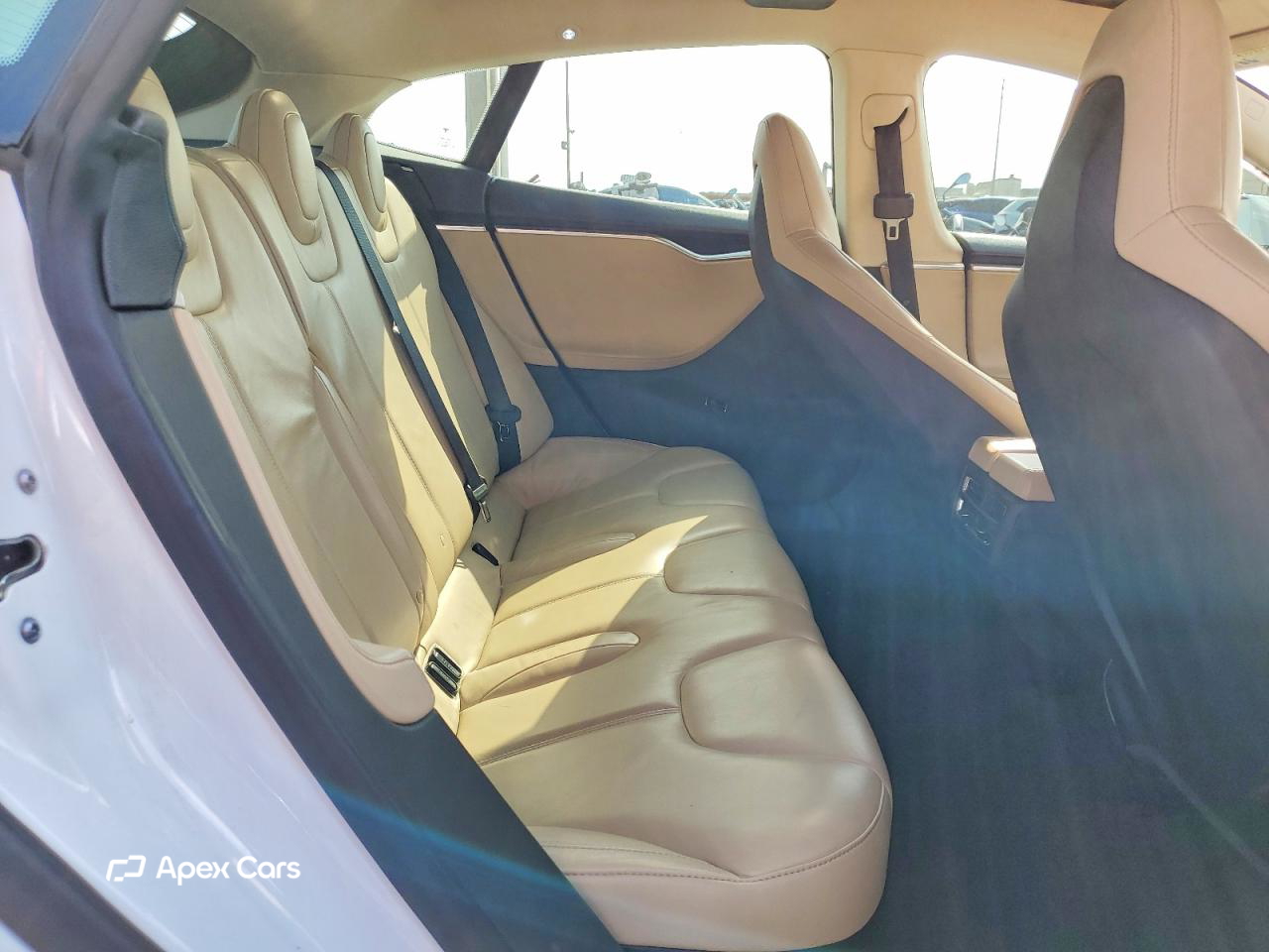 Tesla Model S 2012