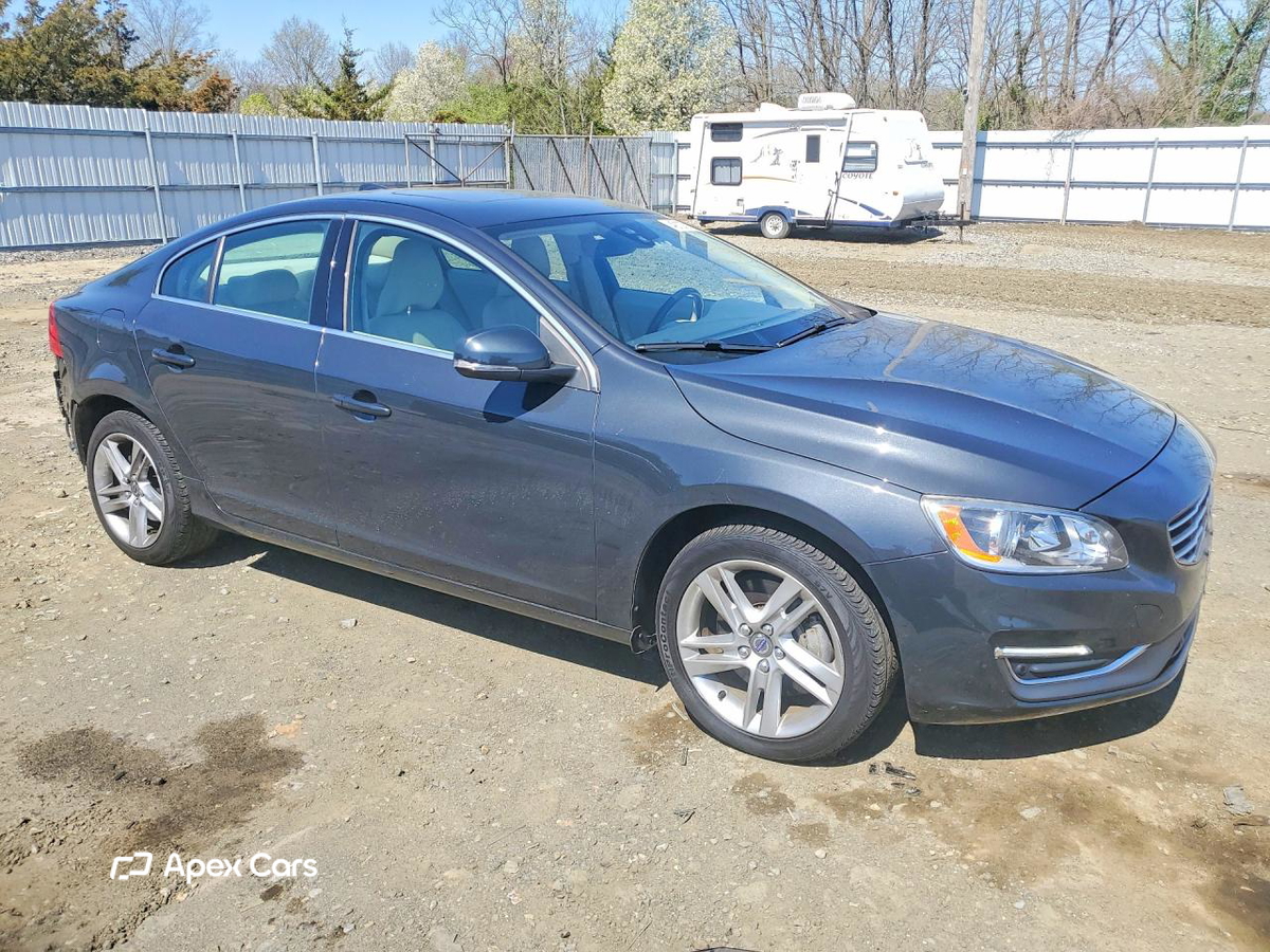 Volvo S60 2015