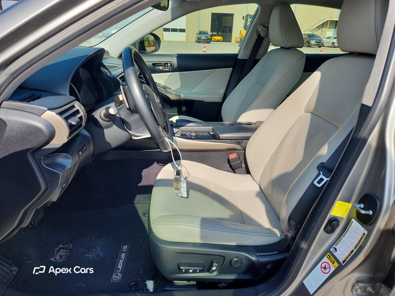 Lexus IS 2014