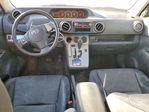 Toyota  2011
