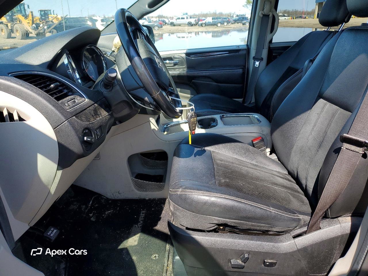 Dodge Caravan 2016
