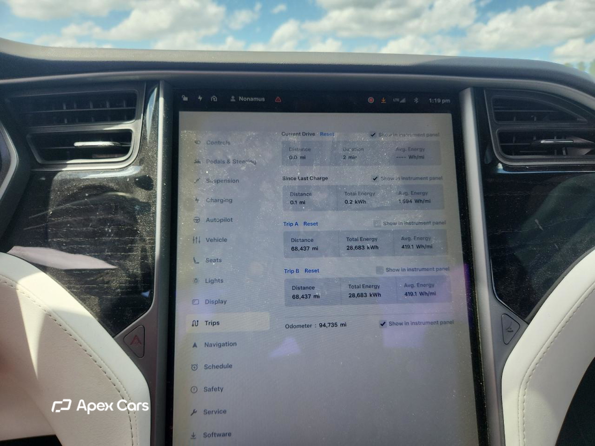 Tesla Model X 2018