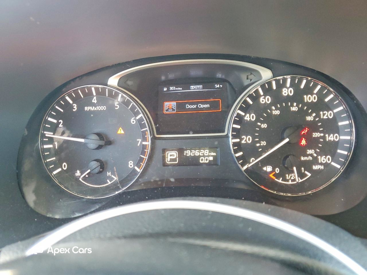 Nissan Pathfinder 2014