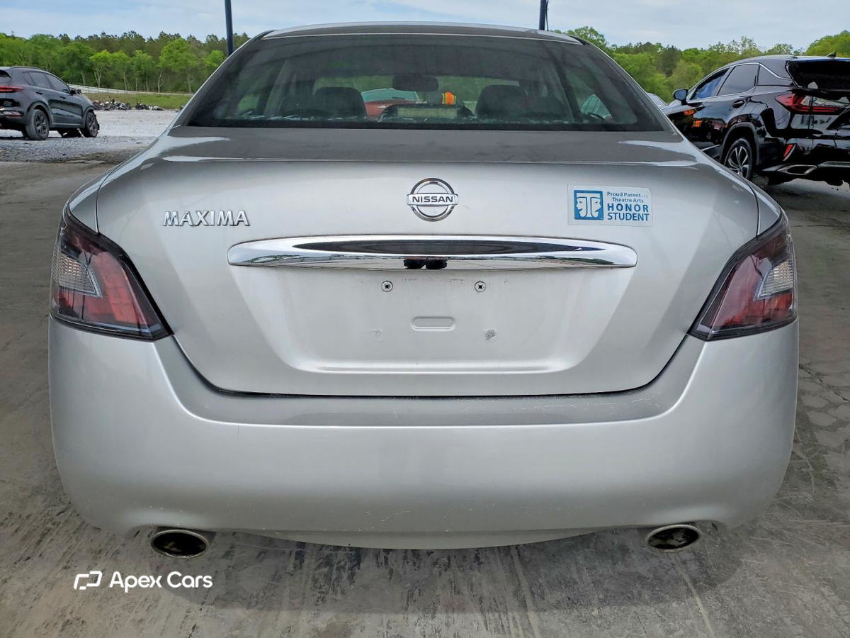 Nissan Maxima 2013