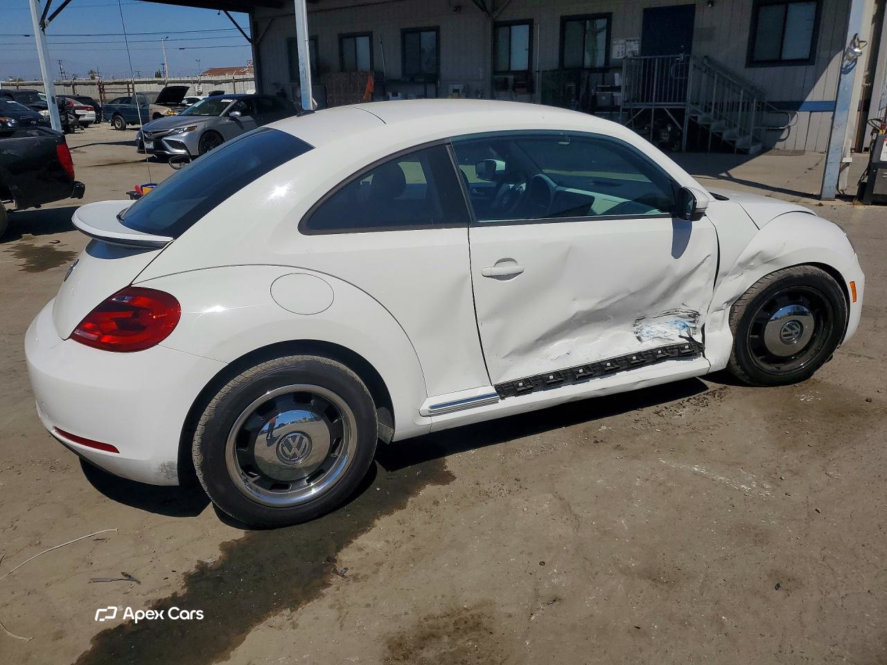 Volkswagen Beetle 2013