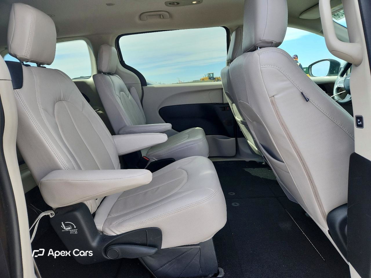 Chrysler Pacifica 2017