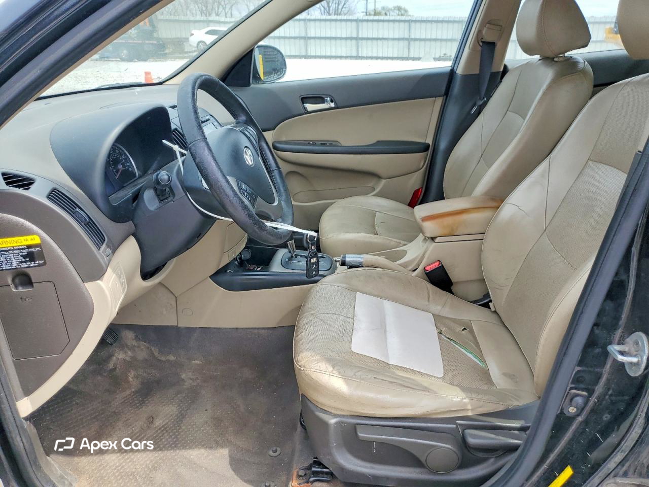 Hyundai Elantra 2012