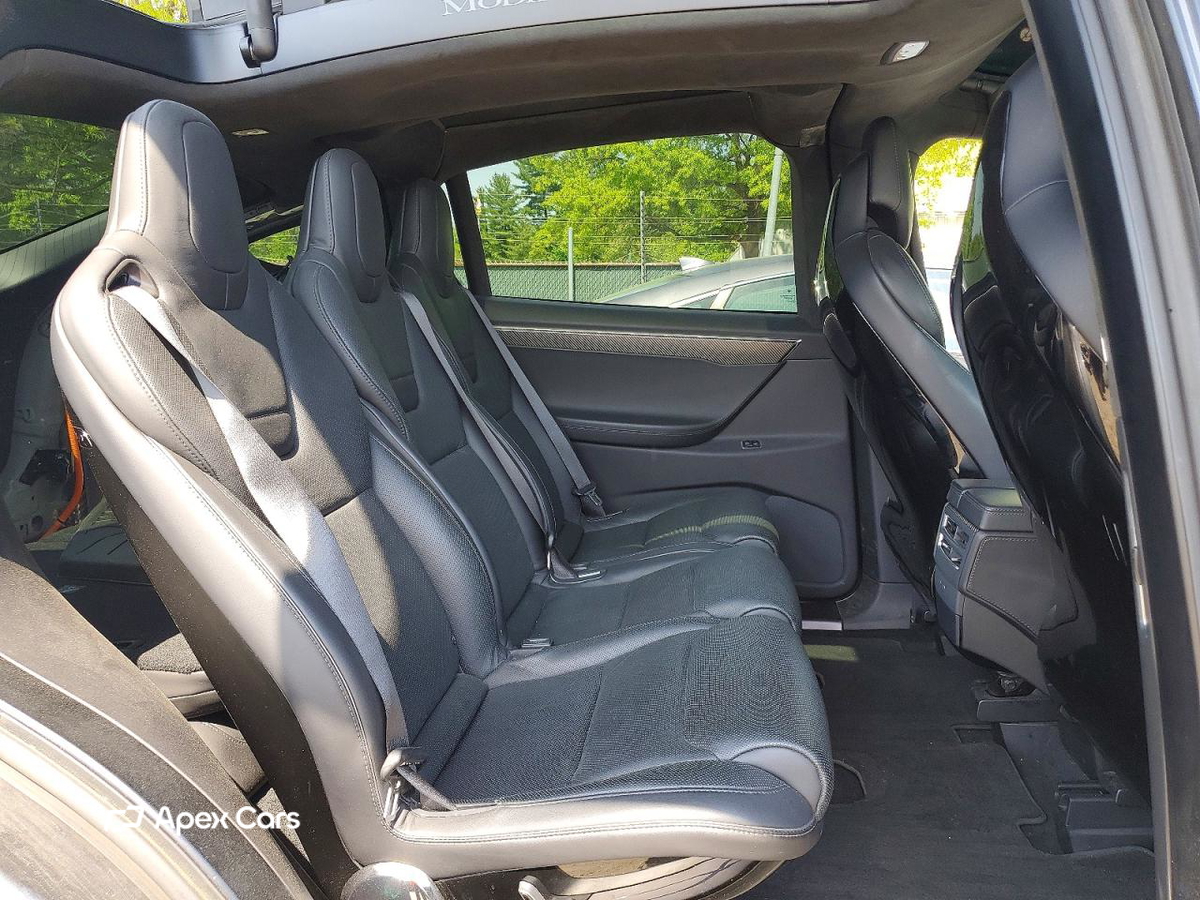 Tesla Model X 2016