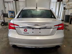 Chrysler 200 2012