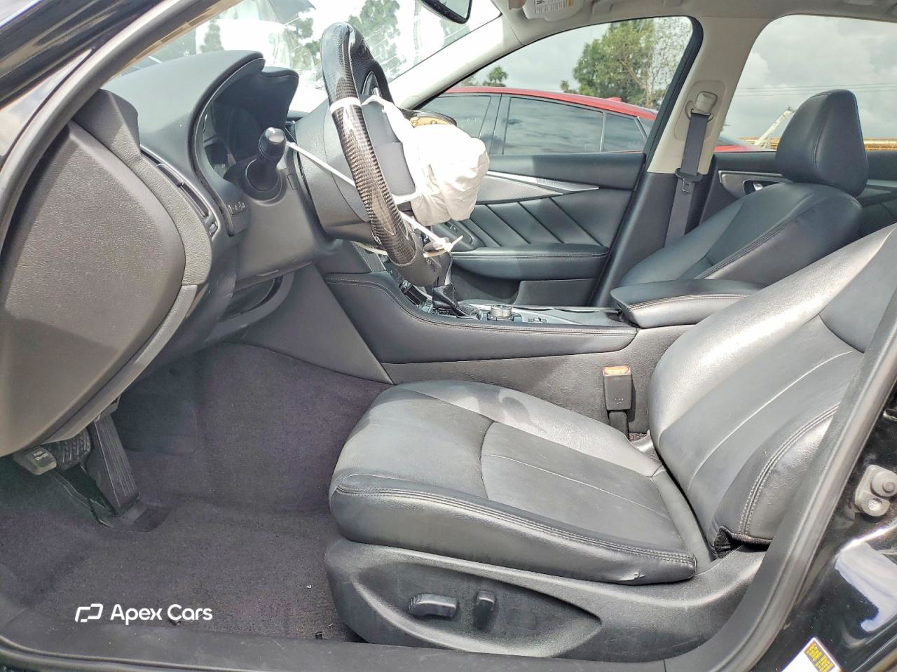Infiniti Q50 2015