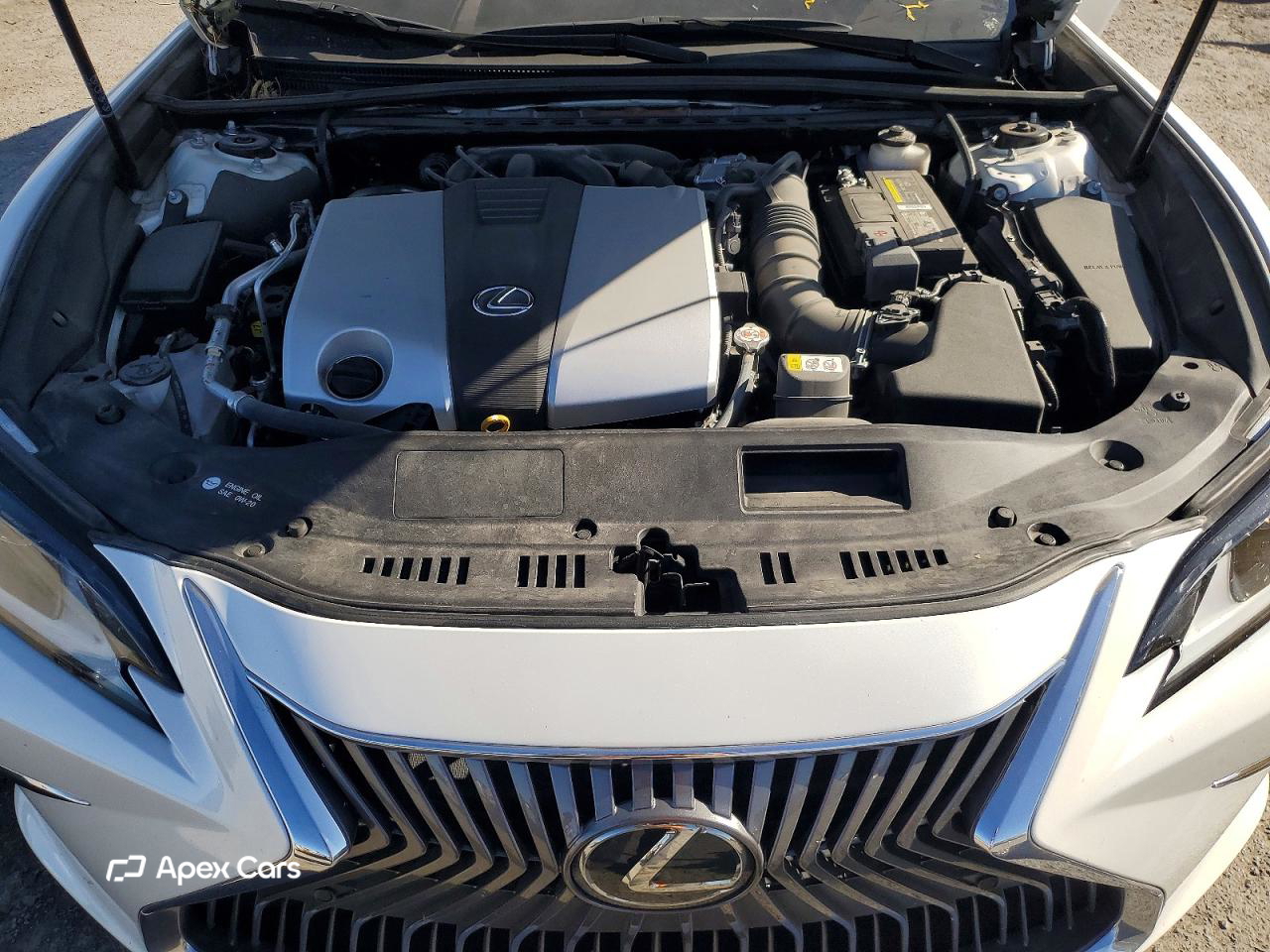 Lexus ES 2019