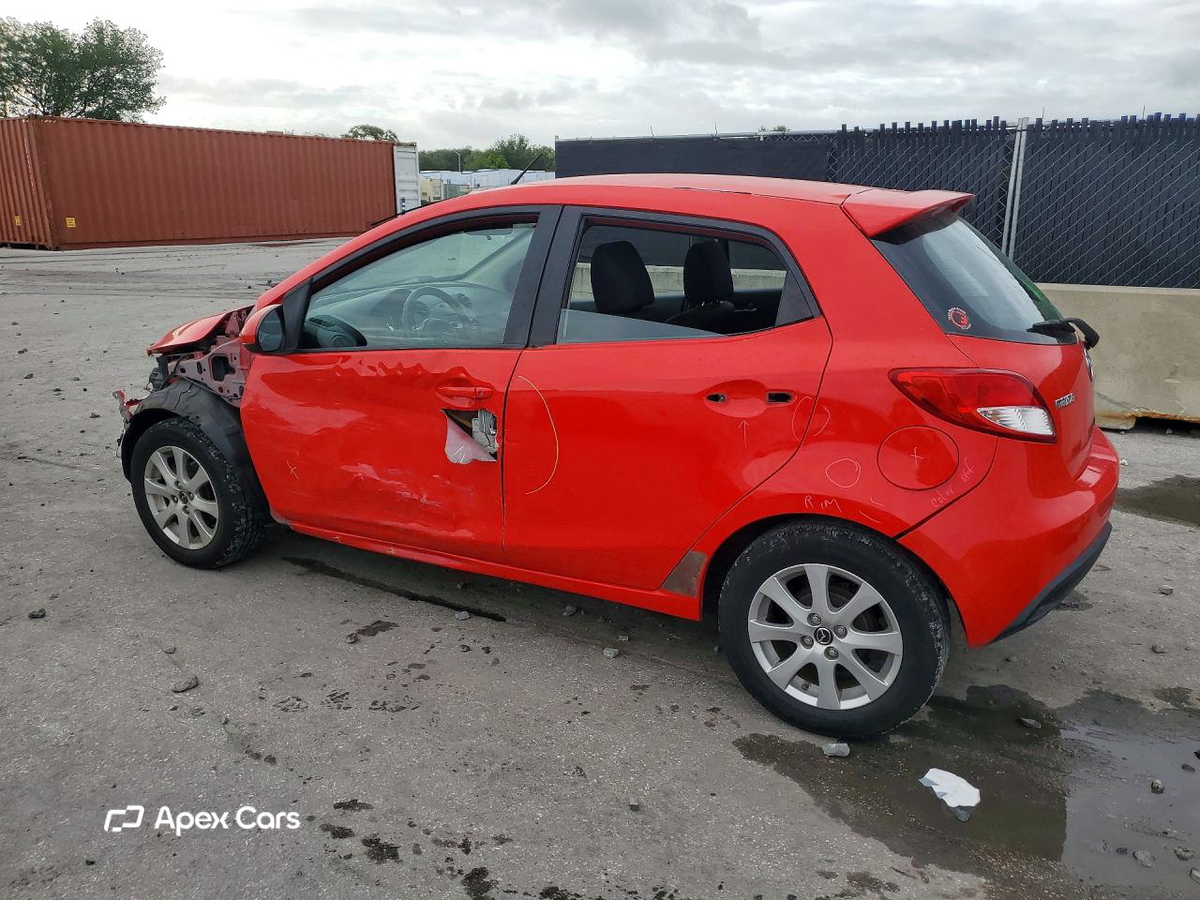 Mazda 2 2013
