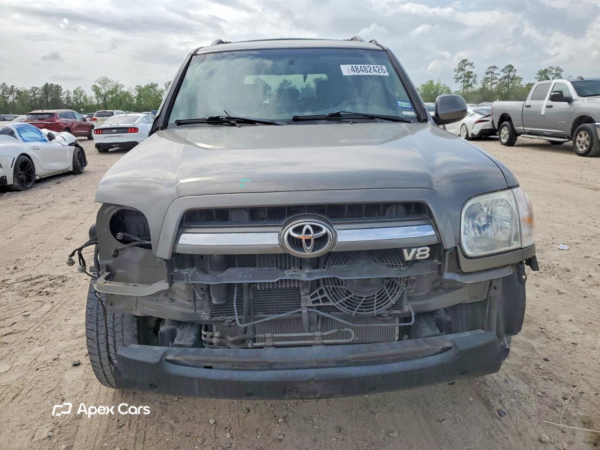 Toyota Sequoia 2005