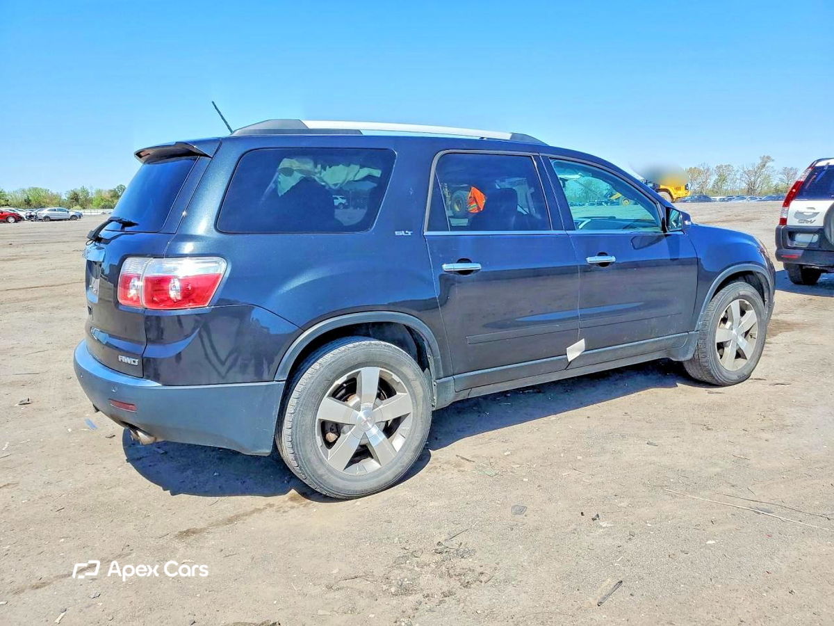 GMC Acadia 2011