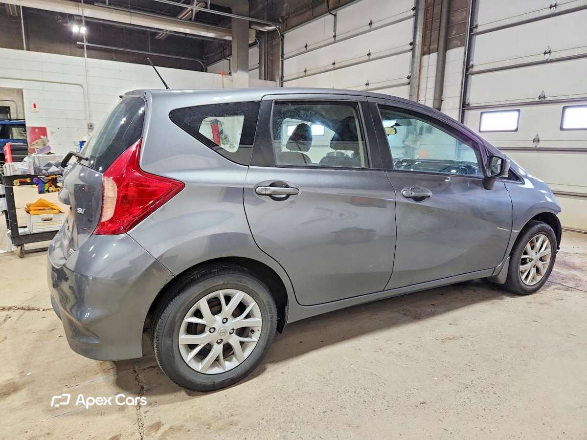 Nissan Versa 2018