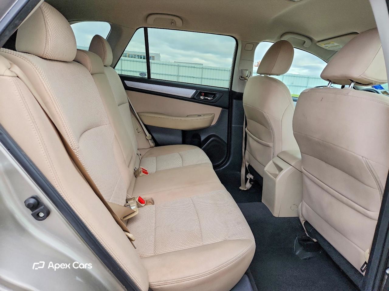 Subaru Outback 2016