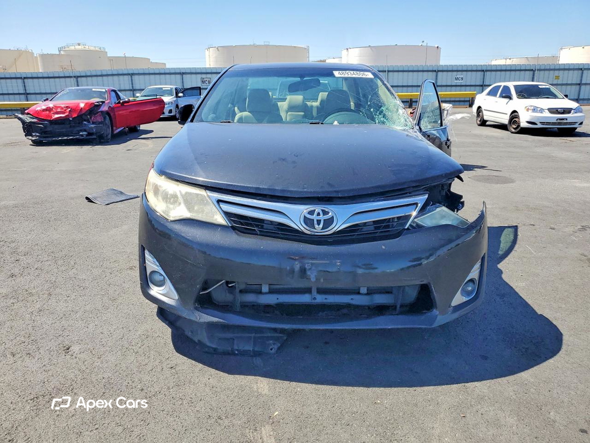 Toyota Camry 2012