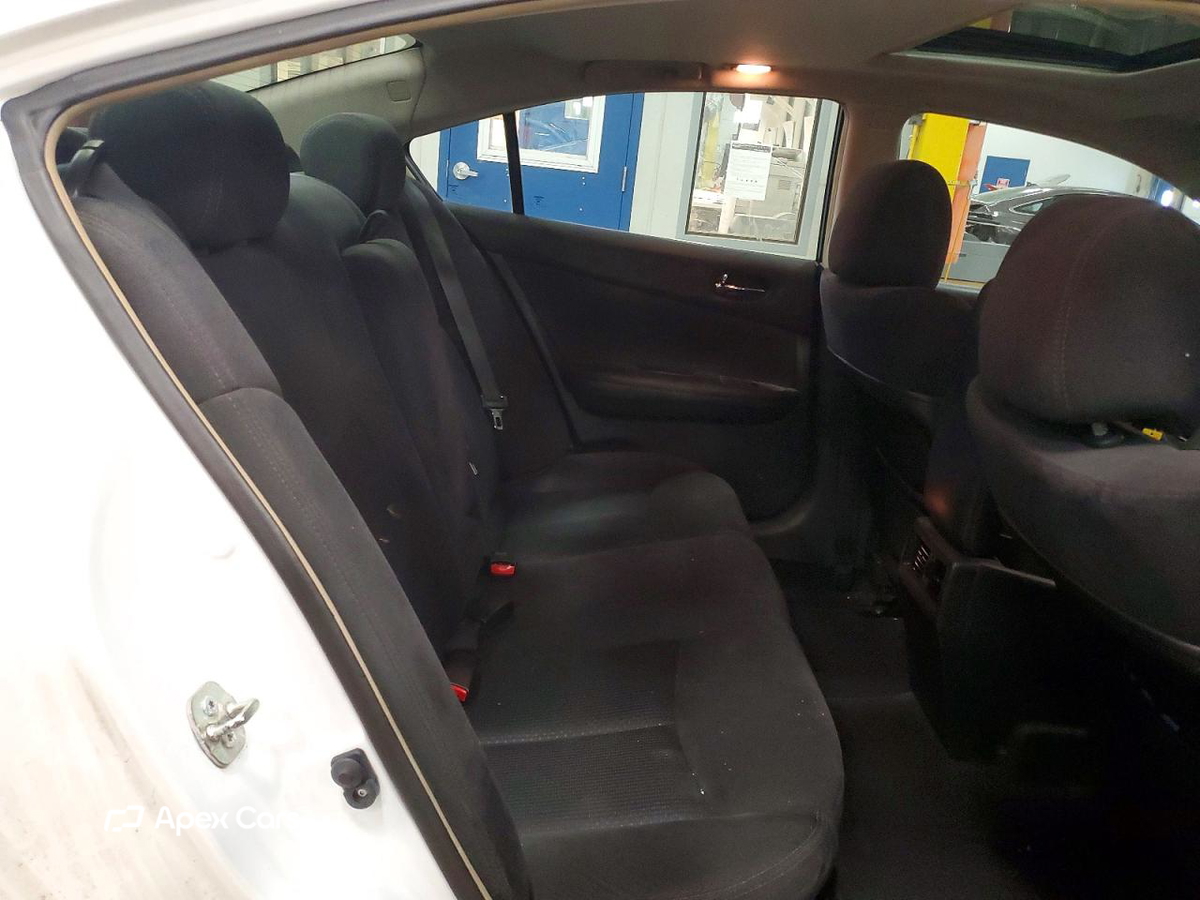 Nissan Maxima 2014