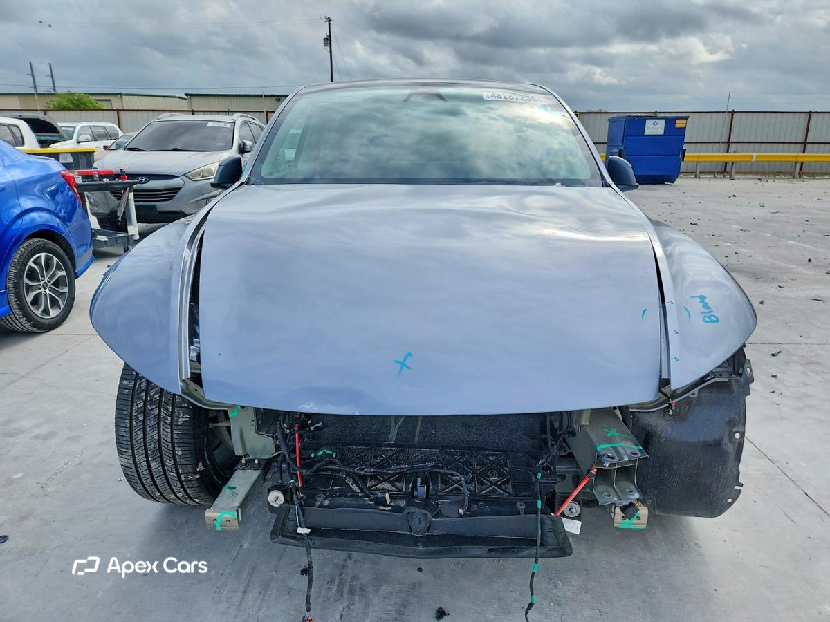 Tesla Model Y 2026
