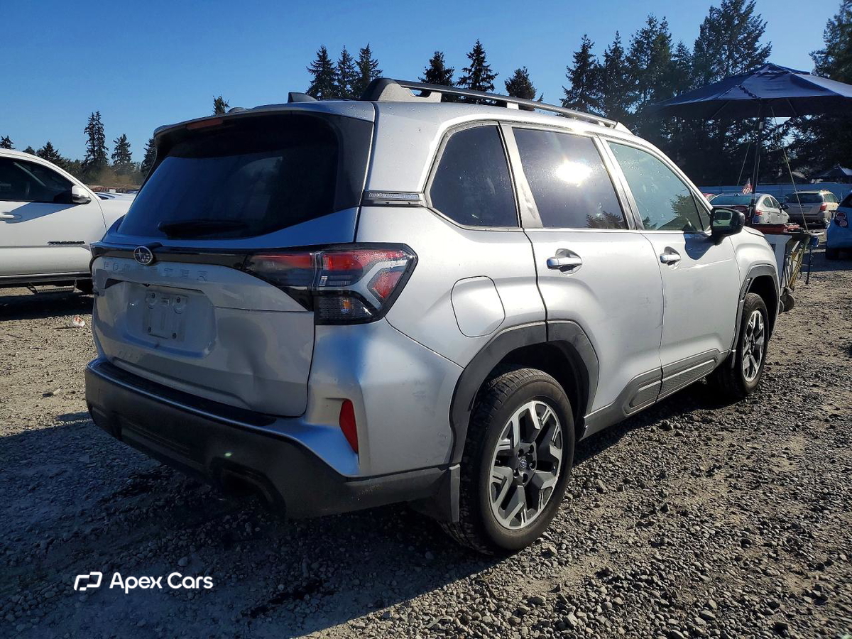 Subaru Forester 2025