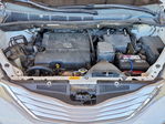 Toyota Sienna 2011