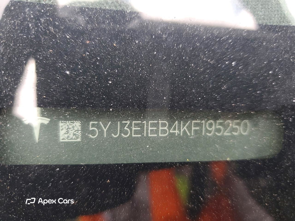 Tesla Model 3 2019